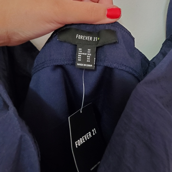 Top - Picture 4 of 5